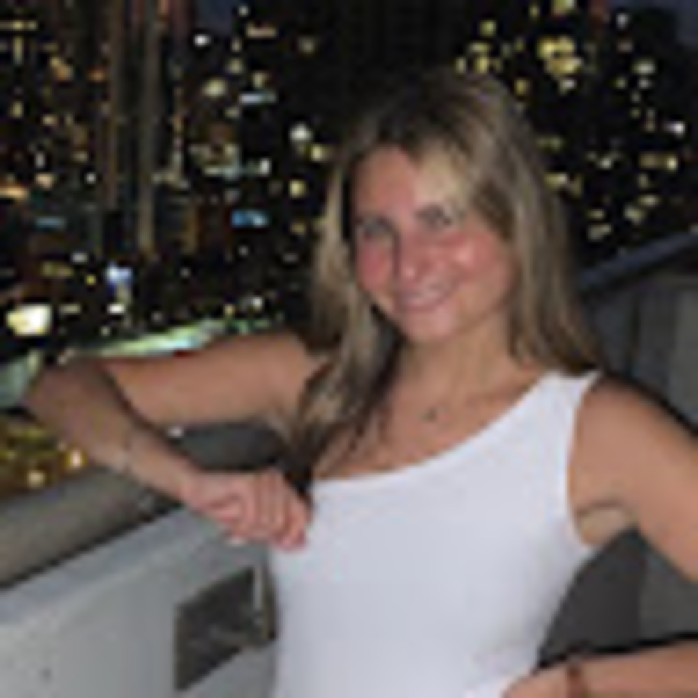 Meet your Posher, Caitlin